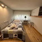 Eliasnest Evterpi - με σοφίτα και κήπο στο κέντρο της καλαμάτας Appartamento